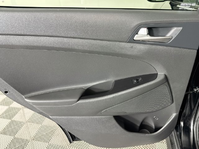 Used 2019 Hyundai Tucson SE w/ Cargo Package AWD/4WD image 22