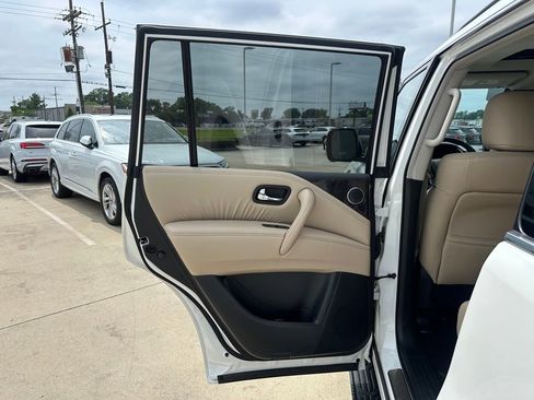 Used 2024 Nissan Armada Platinum w/ Cargo Package RWD image 22