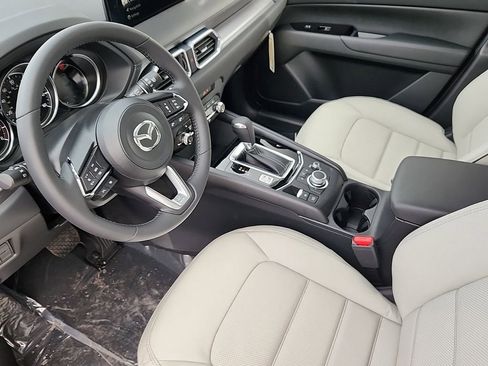 New 2025 MAZDA CX-5 AWD 2.5 S w/ Preferred Package image 8