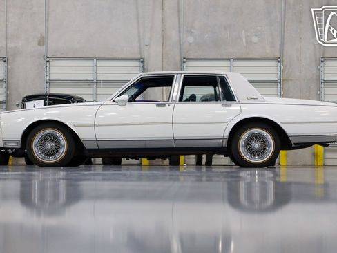 Used 1989 Chevrolet Caprice Classic Brougham image 11