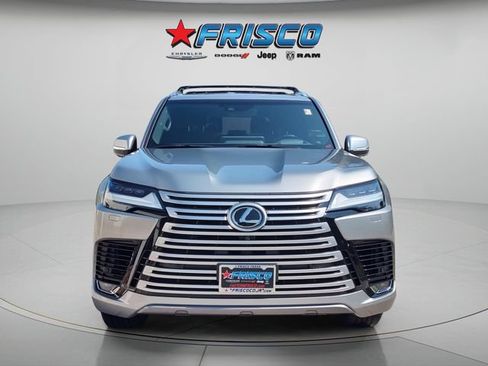 Used 2024 Lexus LX 600 4WD w/ Luxury Package image 2
