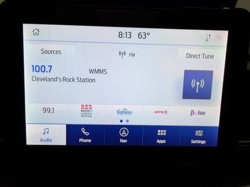 Used 2023 Ford Explorer XLT w/ Equipment Group 202A AWD/4WD image 39