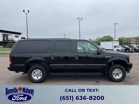 Used 2004 Ford Excursion XLT AWD/4WD image 9