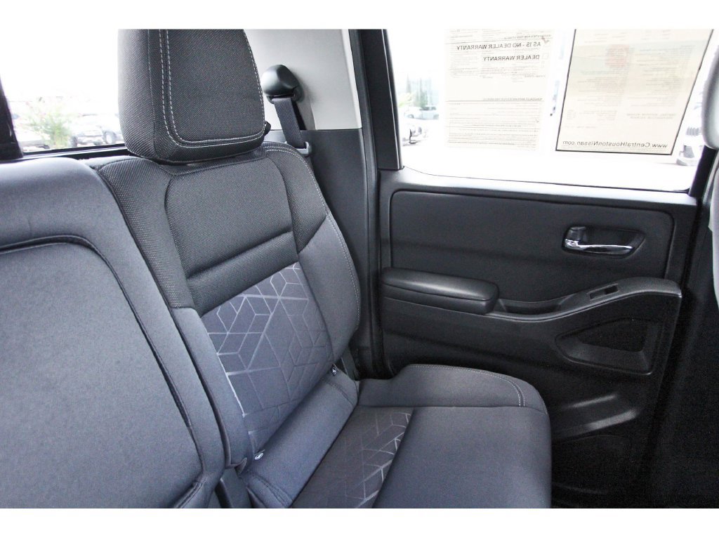 Certified 2025 Nissan Frontier SV w/ SV Convenience Package RWD image 10