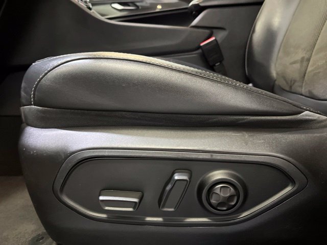 Used 2022 Jeep Grand Cherokee L Laredo AWD/4WD image 17