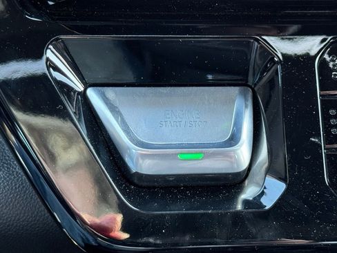 Used 2025 GMC Sierra 1500 AT4X w/ AT4X AEV Edition image 27