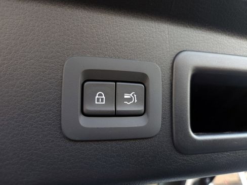 New 2025 MAZDA CX-30 AWD 2.5 S w/ Premium Package image 33