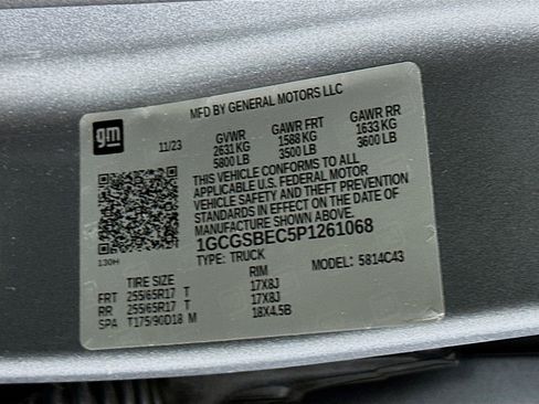 Used 2023 Chevrolet Colorado W/T image 31