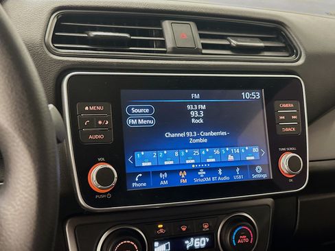 Used 2025 Nissan Leaf S FWD image 21