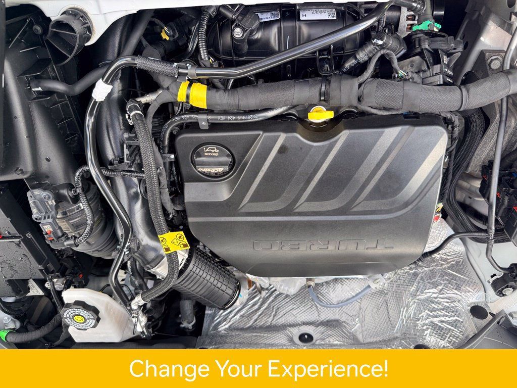 Used 2025 Chevrolet Trax ACTIV w/ Driver Confidence Package FWD image 31