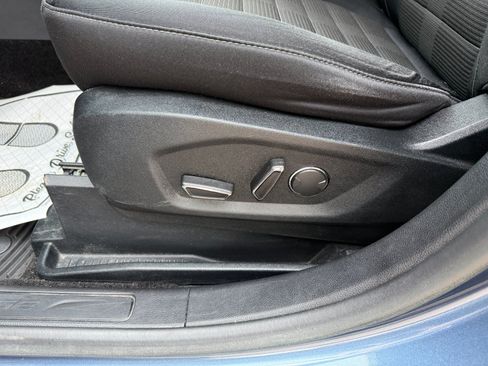 Used 2018 Ford Edge SEL AWD/4WD image 23
