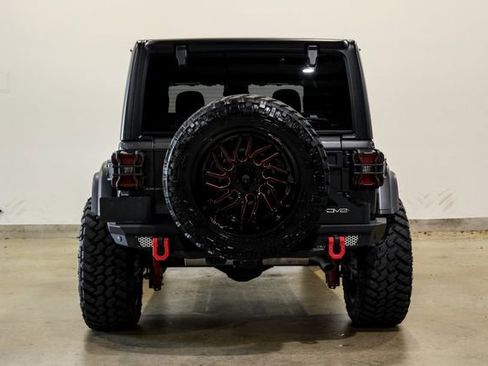 Used 2024 Jeep Wrangler Unlimited Rubicon w/ XTREMEE 35" Tire Package AWD/4WD image 38