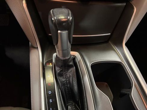 Used 2018 Honda Accord EX-L image 26