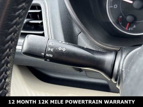 Used 2021 Subaru Ascent Premium w/ Convenience Package AWD/4WD image 26