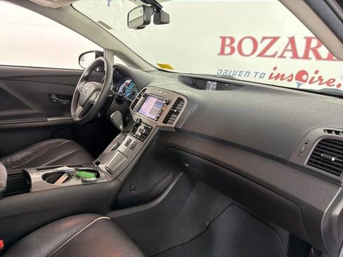 Used 2013 Toyota Venza Limited w/ Tow Prep Pkg AWD/4WD image 17