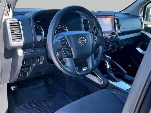 Used 2023 Nissan Frontier SV w/ SV Convenience Package AWD/4WD image 18