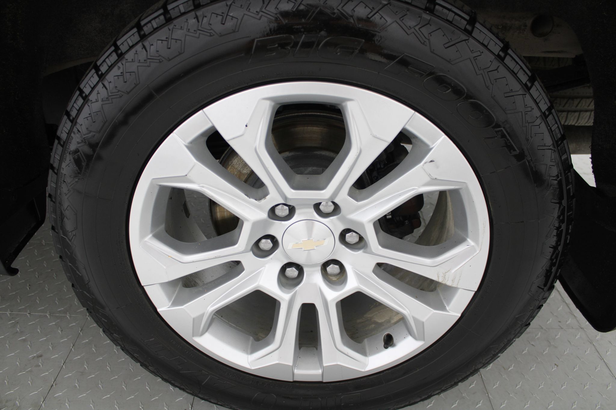 Used 2024 Chevrolet Silverado 1500 LTZ AWD/4WD image 6