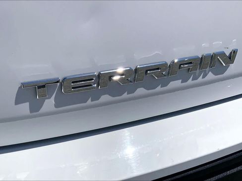 Used 2019 GMC Terrain SLE AWD/4WD image 32