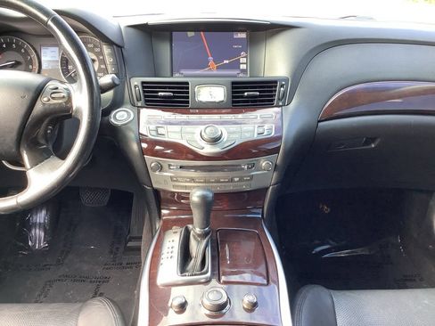 Used 2011 INFINITI M37 x w/ Premium Pkg AWD/4WD image 10