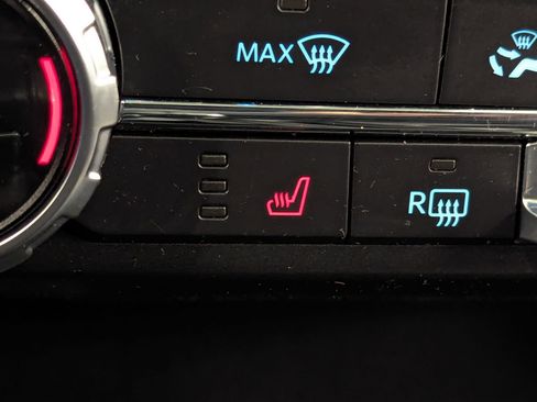 Used 2022 Ford F150 XLT w/ Equipment Group 302A High image 26