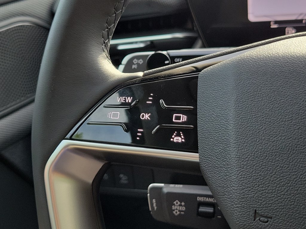 New 2026 Audi Q3 quattro 2.0T AWD/4WD image 9