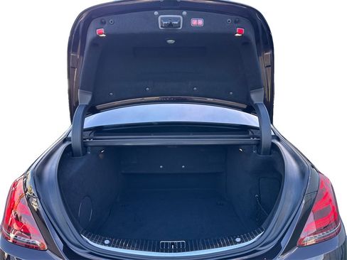 Used 2018 Mercedes-Benz S 560 4MATIC Sedan image 18