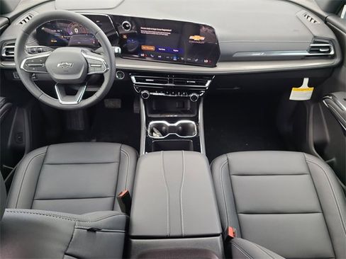 New 2026 Chevrolet Traverse LT w/ Midnight/Sport Edition image 16