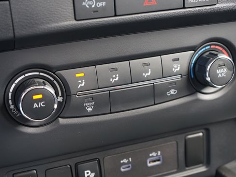 Used 2023 Nissan Frontier S w/ Technology Package image 26