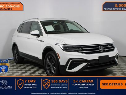 Used 2022 Volkswagen Tiguan SE w/ Panoramic Sunroof Package