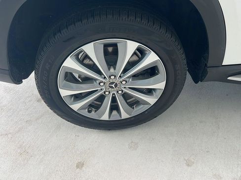 Used 2020 Mercedes-Benz GLE 350 4MATIC image 39