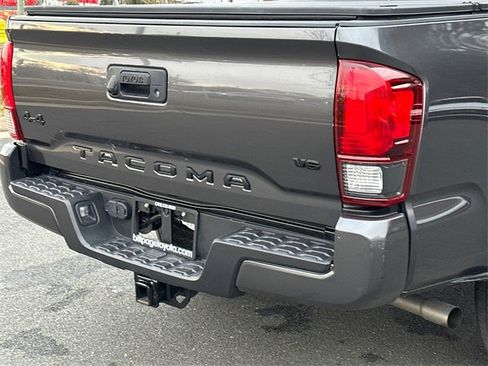 Certified 2023 Toyota Tacoma SR image 5