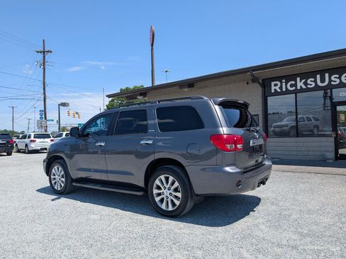 Used 2013 Toyota Sequoia Limited RWD image 9