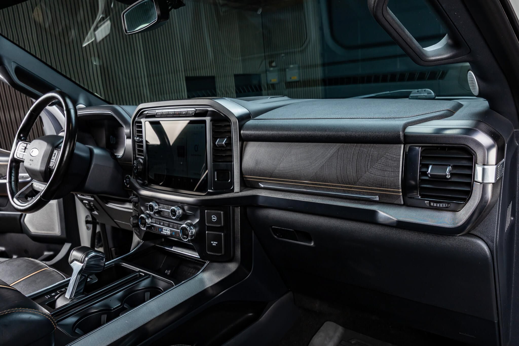 Used 2021 Ford F150 Platinum w/ Equipment Group 701A High AWD/4WD image 17