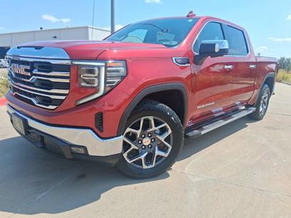 Used 2025 GMC Sierra 1500 SLT w/ SLT Premium Package