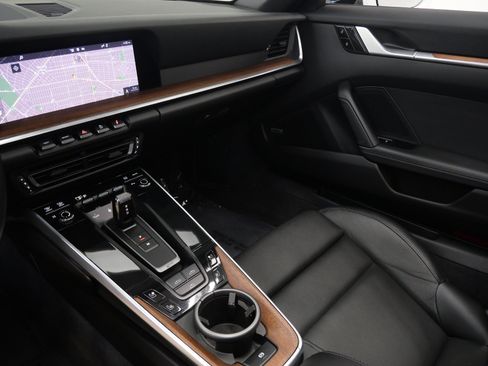 Used 2020 Porsche 911 Carrera image 28