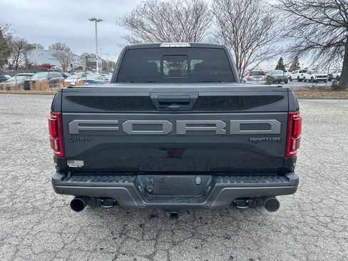 Used 2019 Ford F150 Raptor w/ Equipment Group 801A Mid image 5