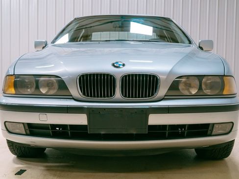 Used 1997 BMW 540i Sedan RWD image 12