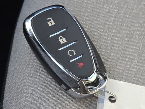 Used 2023 Chevrolet Equinox LS w/ LS Convenience Package FWD image 32