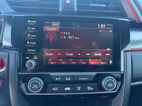 Used 2021 Honda Civic Type R Limited image 19