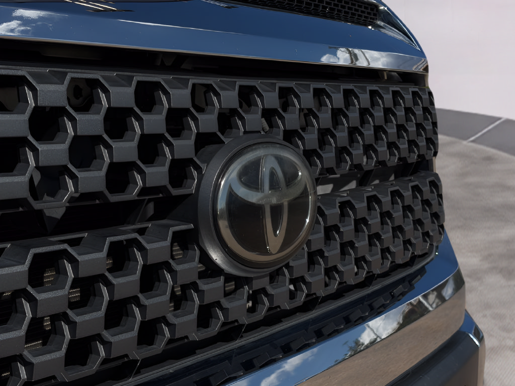Used 2021 Toyota Tundra SR5 w/ SR5 Upgrade Package RWD image 10