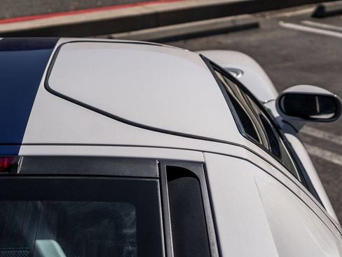 Used 2005 Ford GT image 65