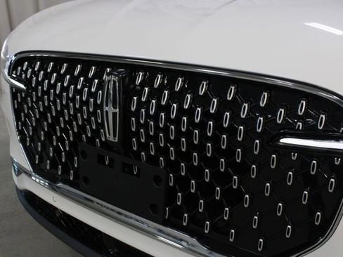 New 2026 Lincoln Aviator AWD image 61