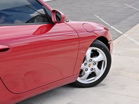Used 2002 Porsche Boxster S RWD image 38