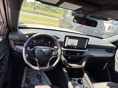New 2026 Ford Explorer ST-Line AWD/4WD image 15