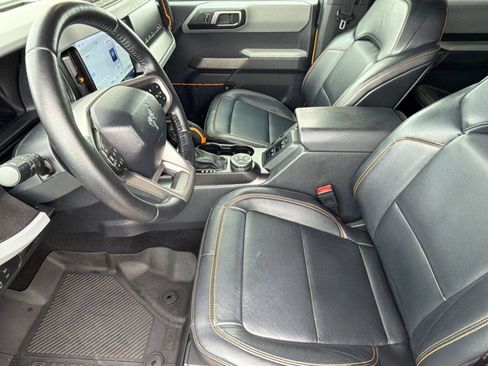 Used 2021 Ford Bronco Badlands AWD/4WD image 5