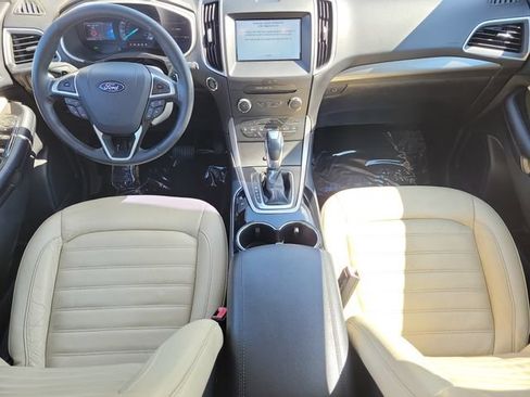 Certified 2017 Ford Edge SEL w/ Equipment Group 201A FWD image 13