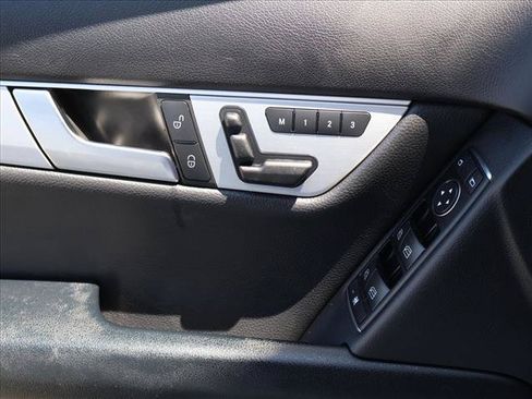 Used 2013 Mercedes-Benz C 300 4MATIC Sedan image 11