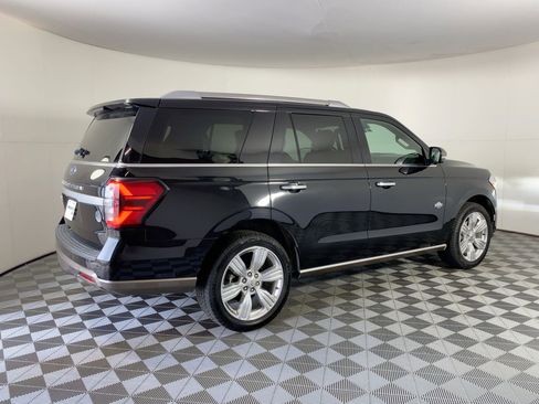 Used 2022 Ford Expedition King Ranch image 7