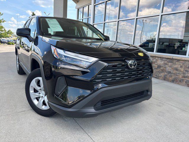 Used 2025 Toyota RAV4 LE FWD image 1