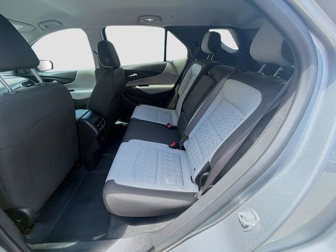 Used 2023 Chevrolet Equinox LS w/ LS Convenience Package image 18